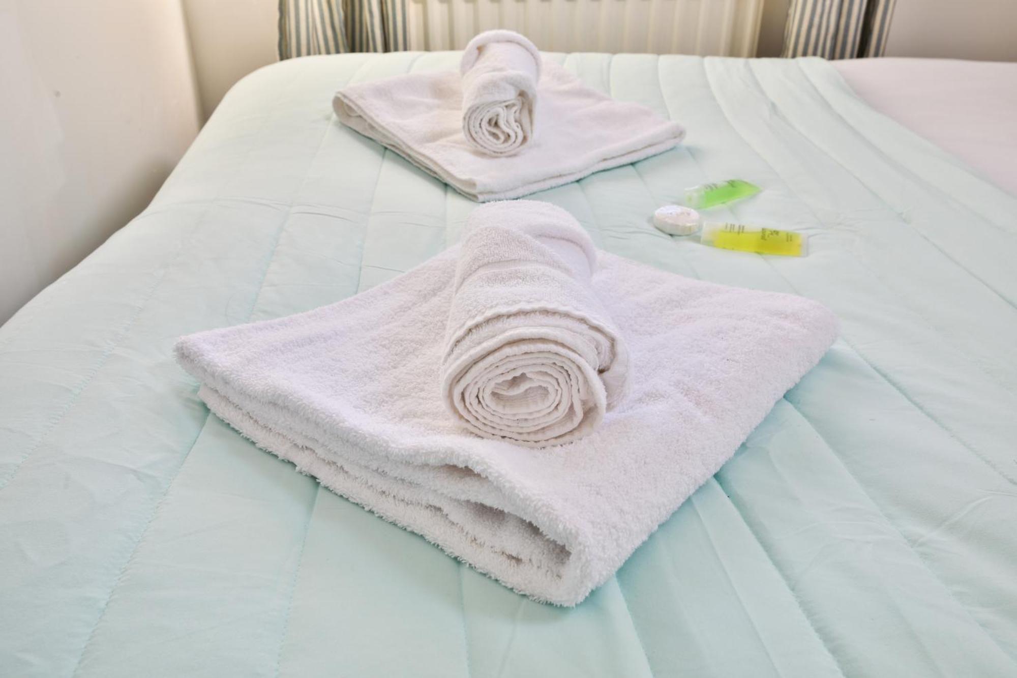 Stayright 2 Bed Beach House With Private Parking- Next To Barry Beach And Jackson Bay 외부 사진