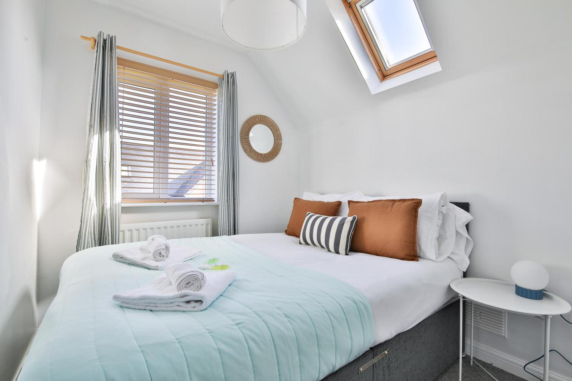 Stayright 2 Bed Beach House With Private Parking- Next To Barry Beach And Jackson Bay 외부 사진