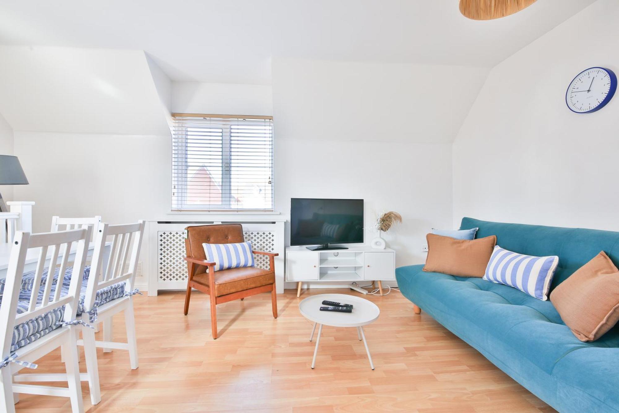 Stayright 2 Bed Beach House With Private Parking- Next To Barry Beach And Jackson Bay 외부 사진
